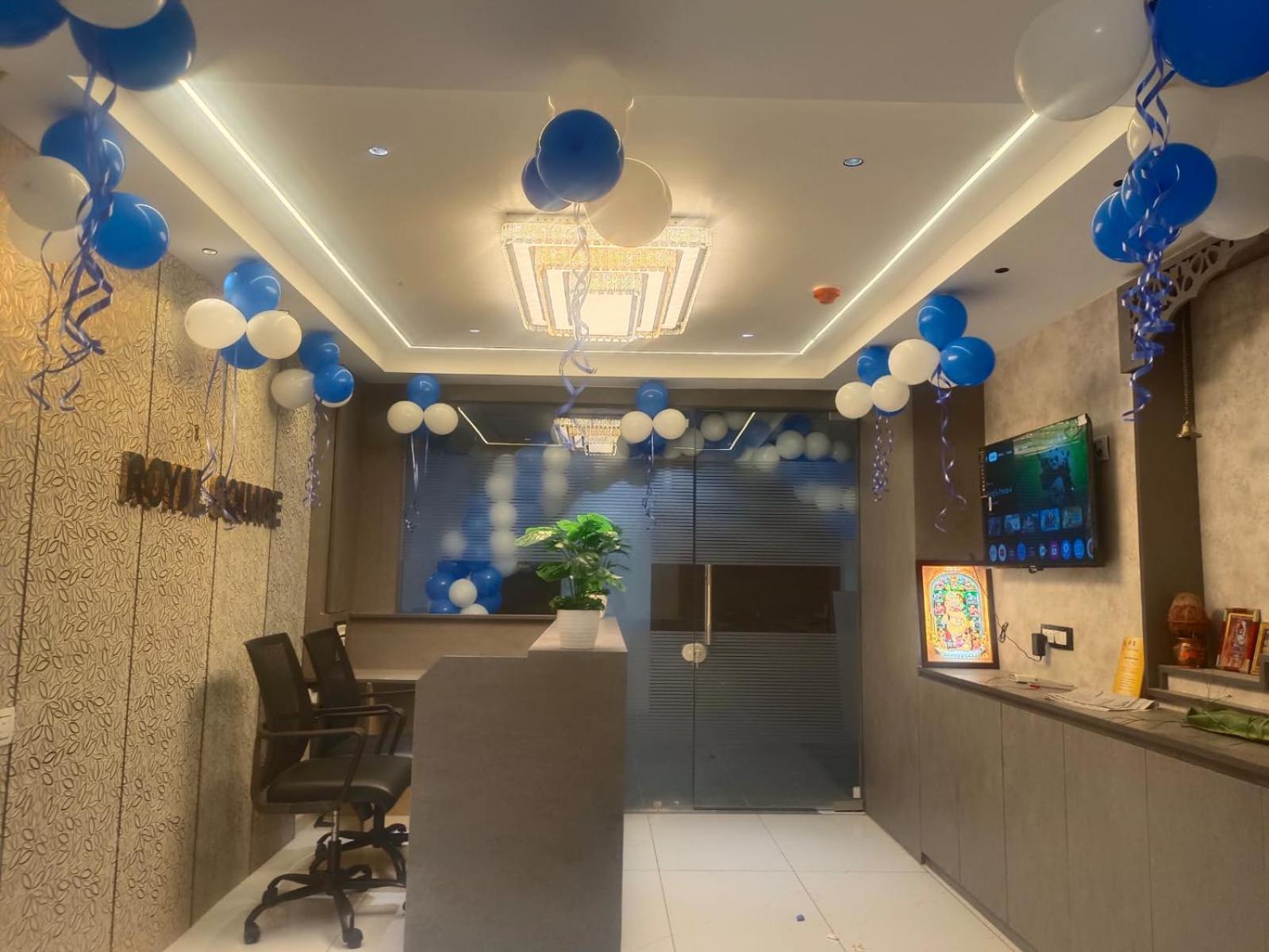 Hotel Royal Square Gandhinagar Exterior foto